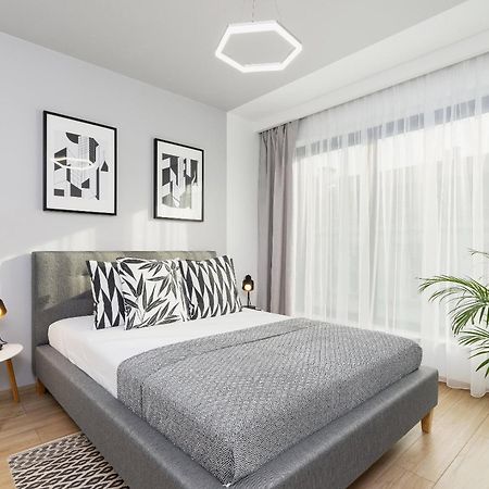 Apartment For Two - Pilsudskiego 1 Street คราคูฟ ภายนอก รูปภาพ