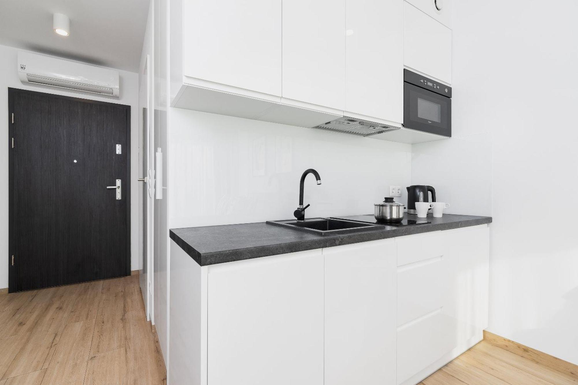 Apartment For Two - Pilsudskiego 1 Street คราคูฟ ภายนอก รูปภาพ